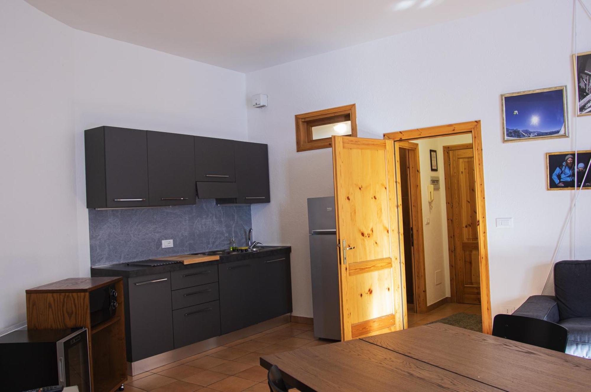 Base Camp Alpine Apartments 布勒伊-切尔维尼亚 客房 照片