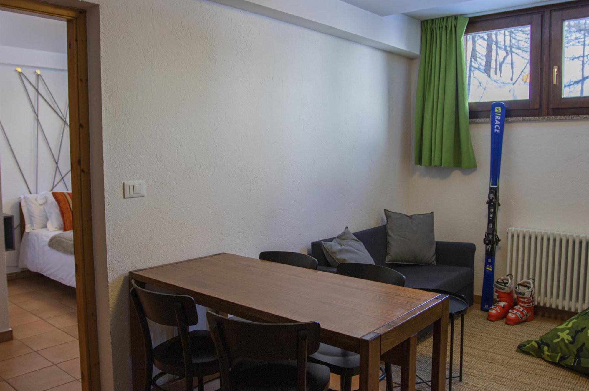 Base Camp Alpine Apartments 布勒伊-切尔维尼亚 客房 照片