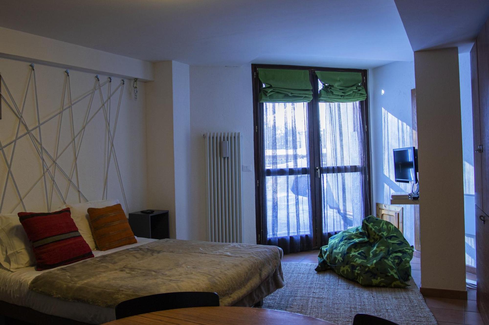 Base Camp Alpine Apartments 布勒伊-切尔维尼亚 客房 照片