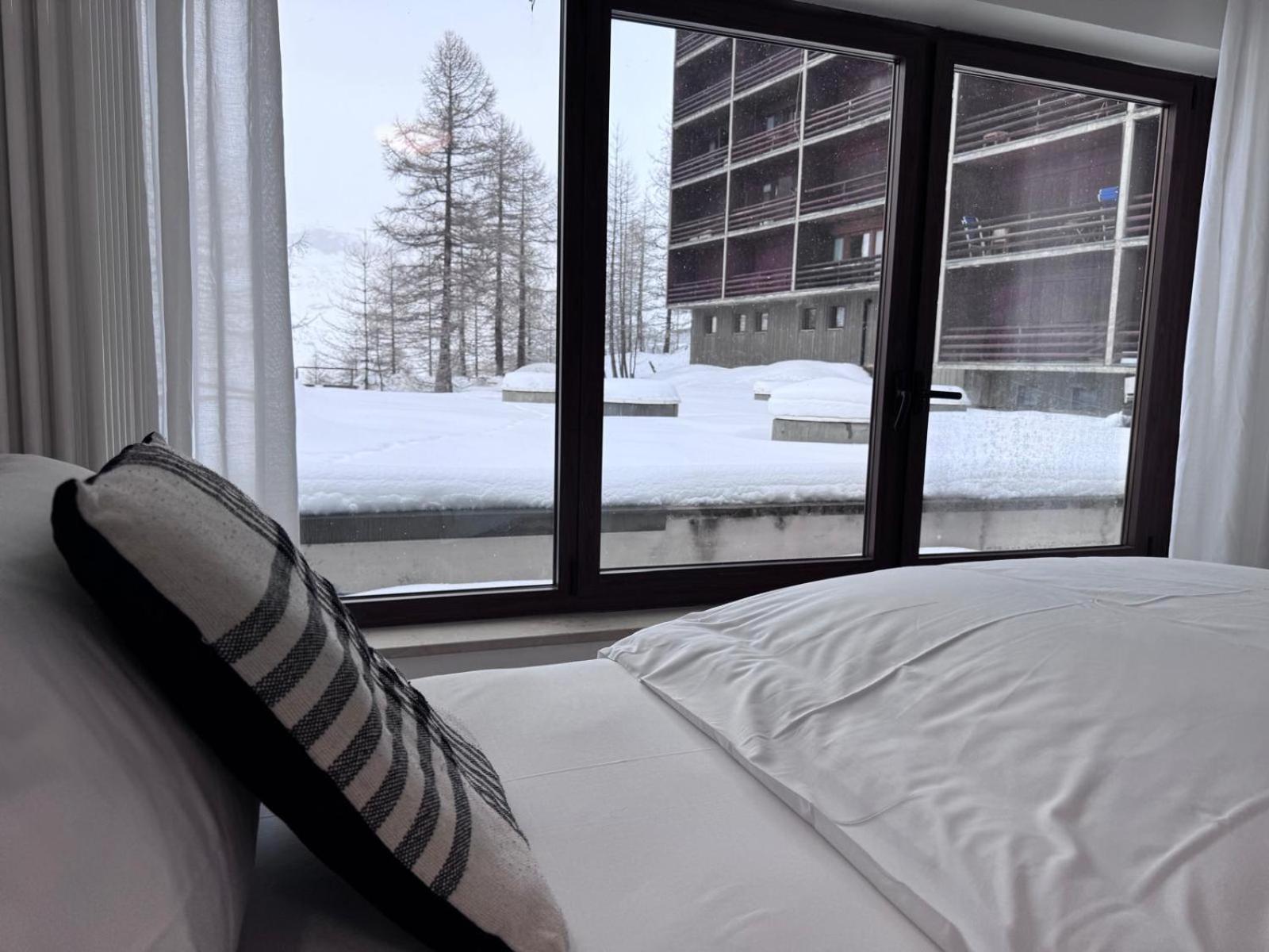 Base Camp Alpine Apartments 布勒伊-切尔维尼亚 客房 照片