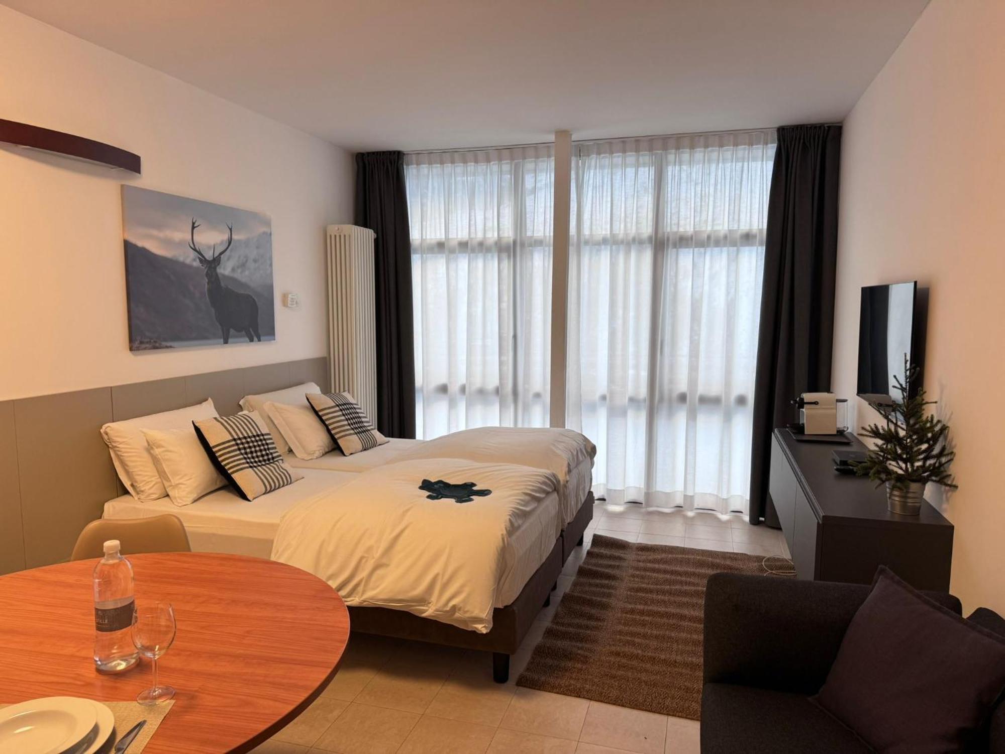 Base Camp Alpine Apartments 布勒伊-切尔维尼亚 客房 照片
